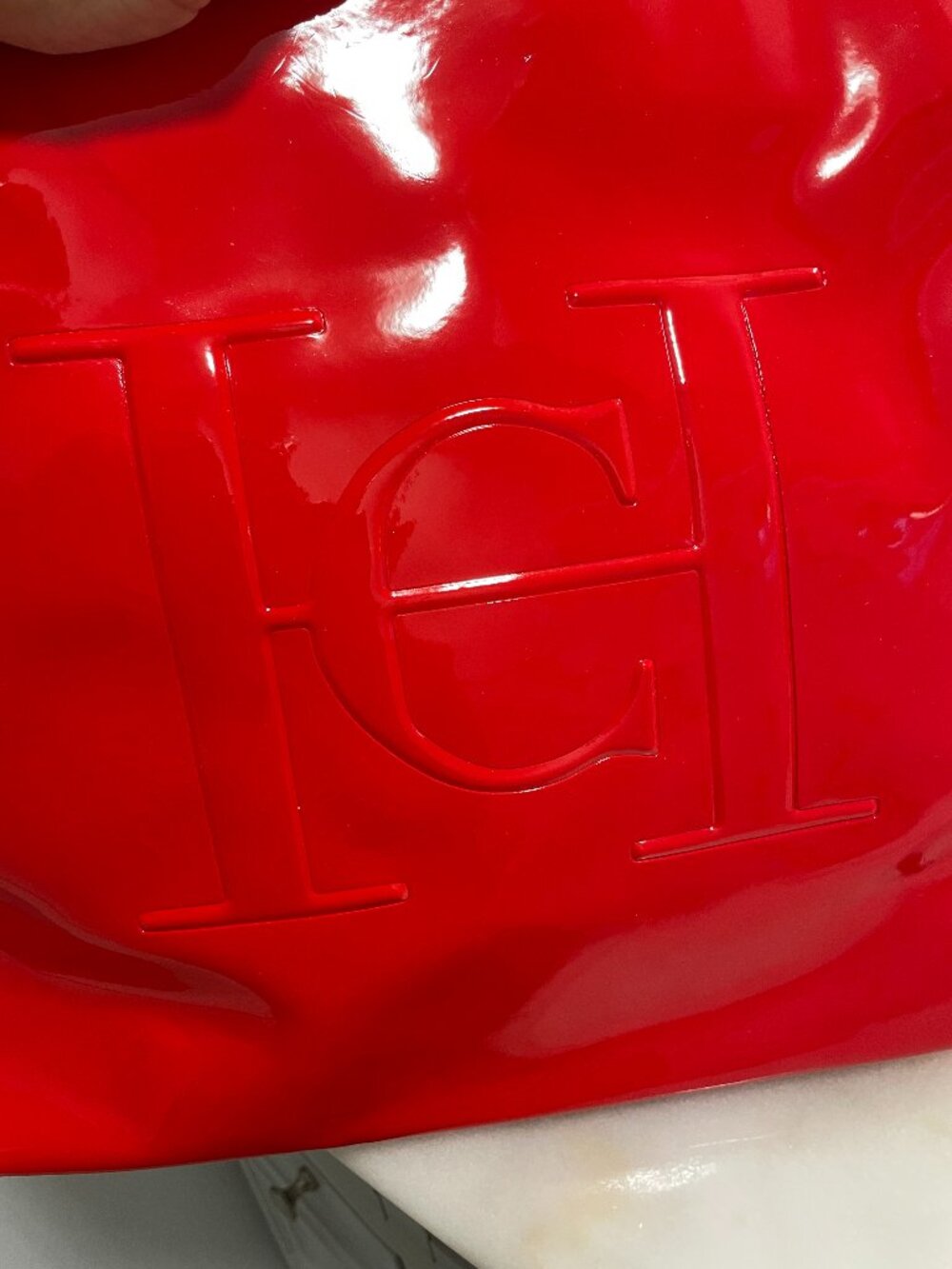 Carolina Herrera Red Shoulder Tote - Picture 5 of 11